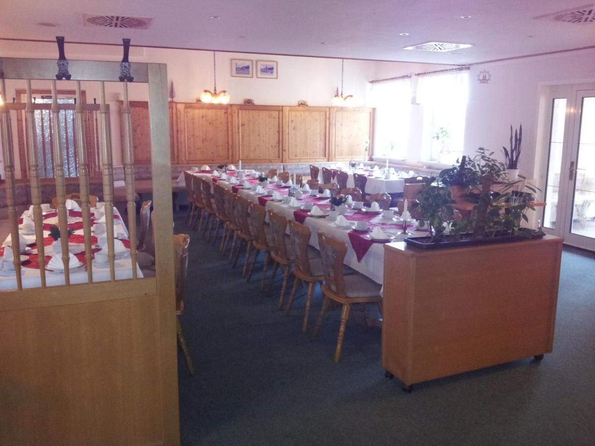 Hotel "Zum Einsiedler" Deutschneudorf Habitación foto